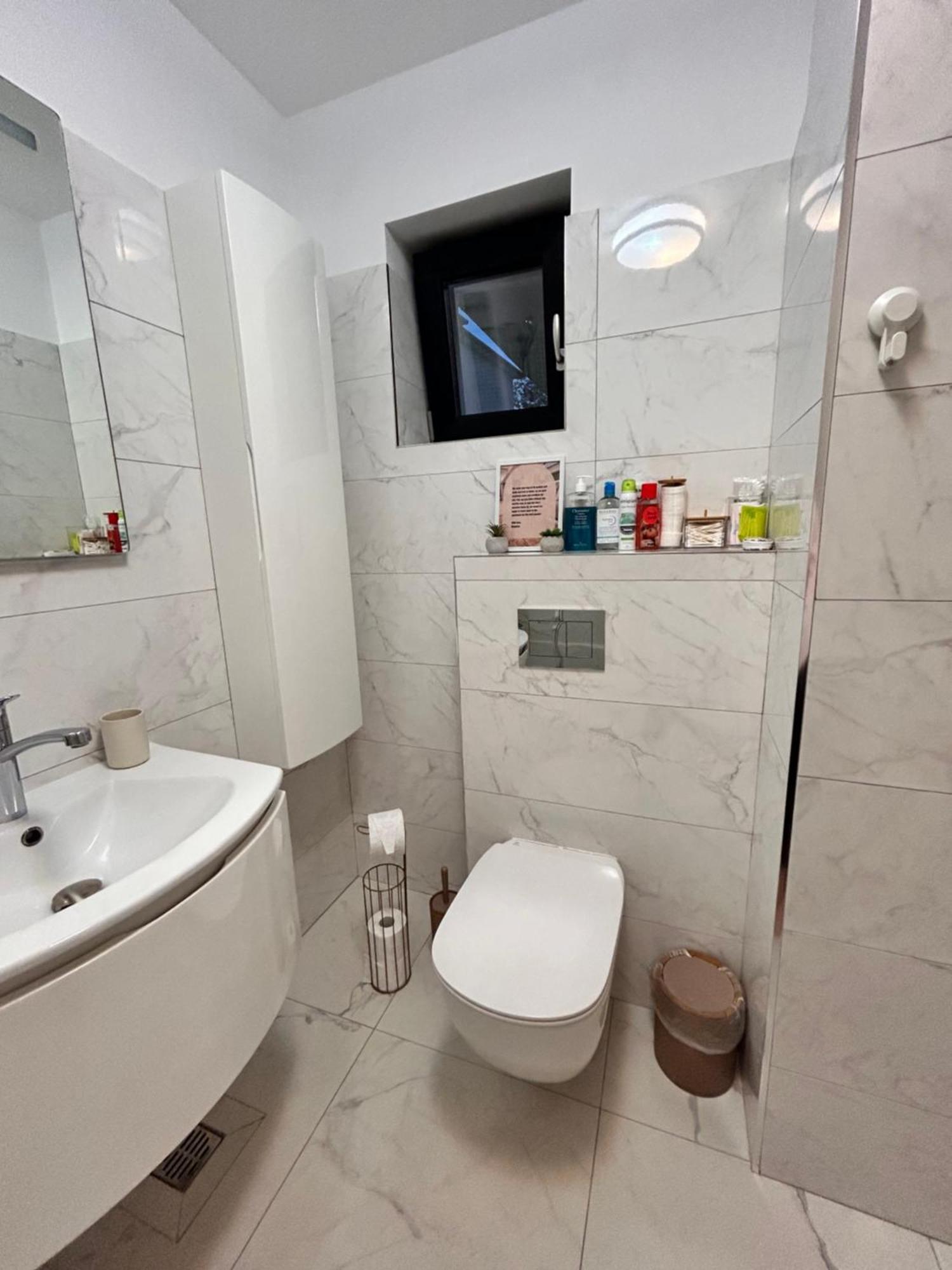 Elegance Apartment Bucharest Exterior photo